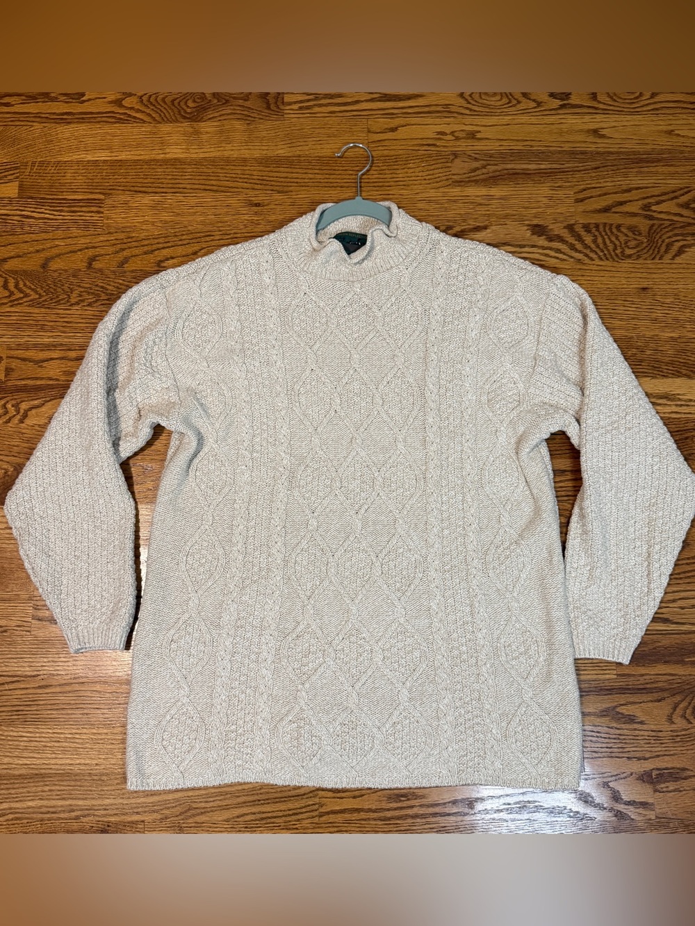 Vtg Northern Reflections Parkhurst Made in Canada Cable Knit Sweater L Cream Oat